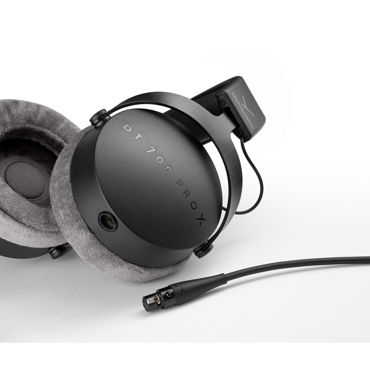 Geschlossener Studiokopfhörer für Monitoring & Recording: DT 700 PRO X B-Ware | beyerdynamic